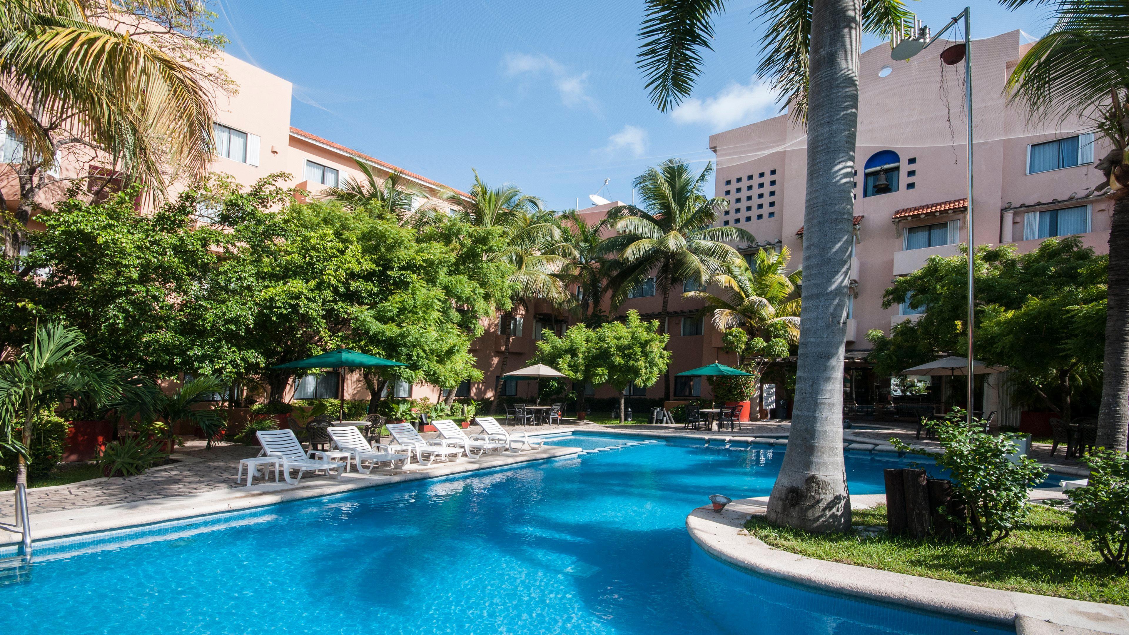 Holiday Inn Ciudad Del Carmen, An Ihg Hotel Exterior photo