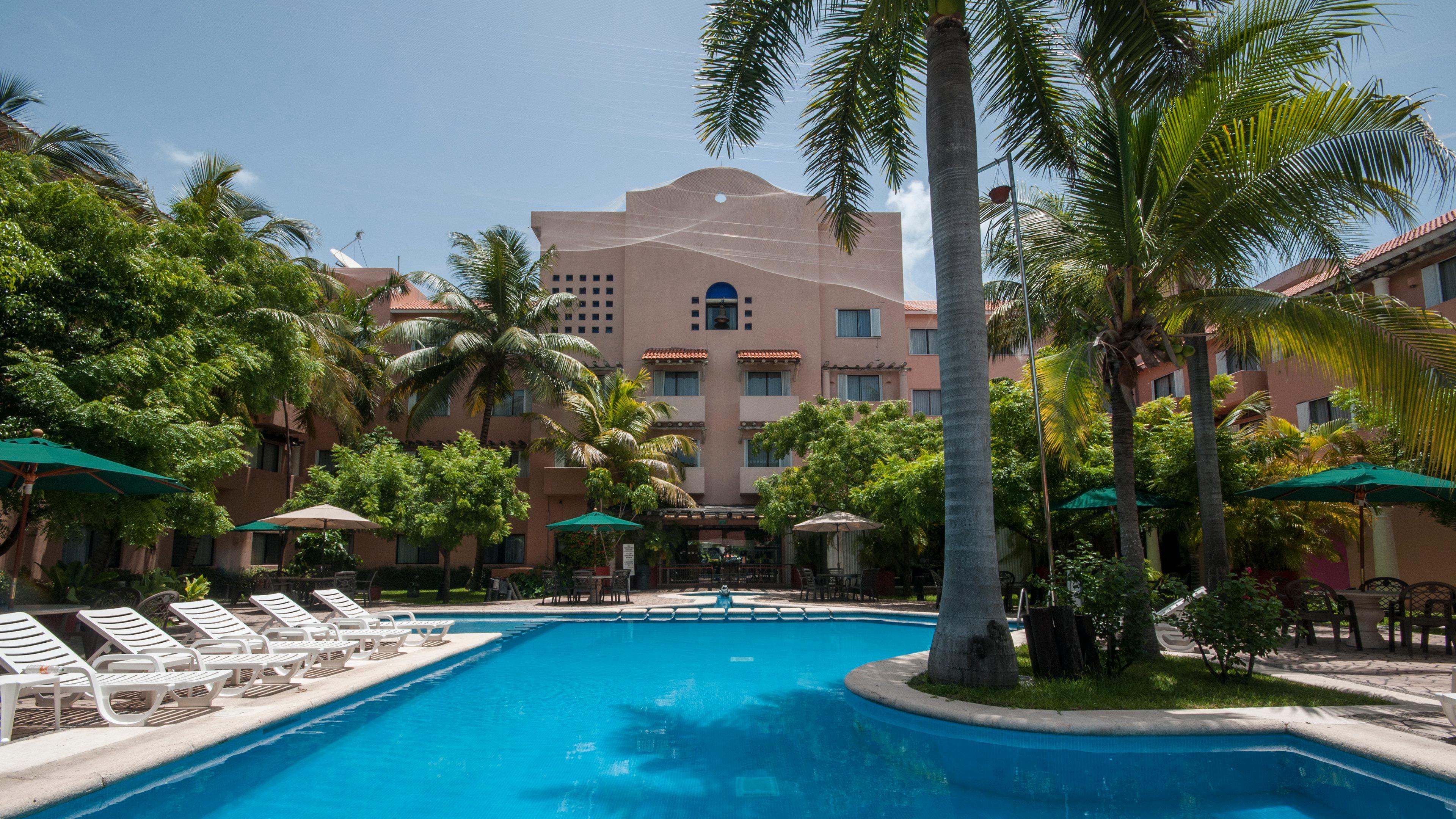 Holiday Inn Ciudad Del Carmen, An Ihg Hotel Exterior photo