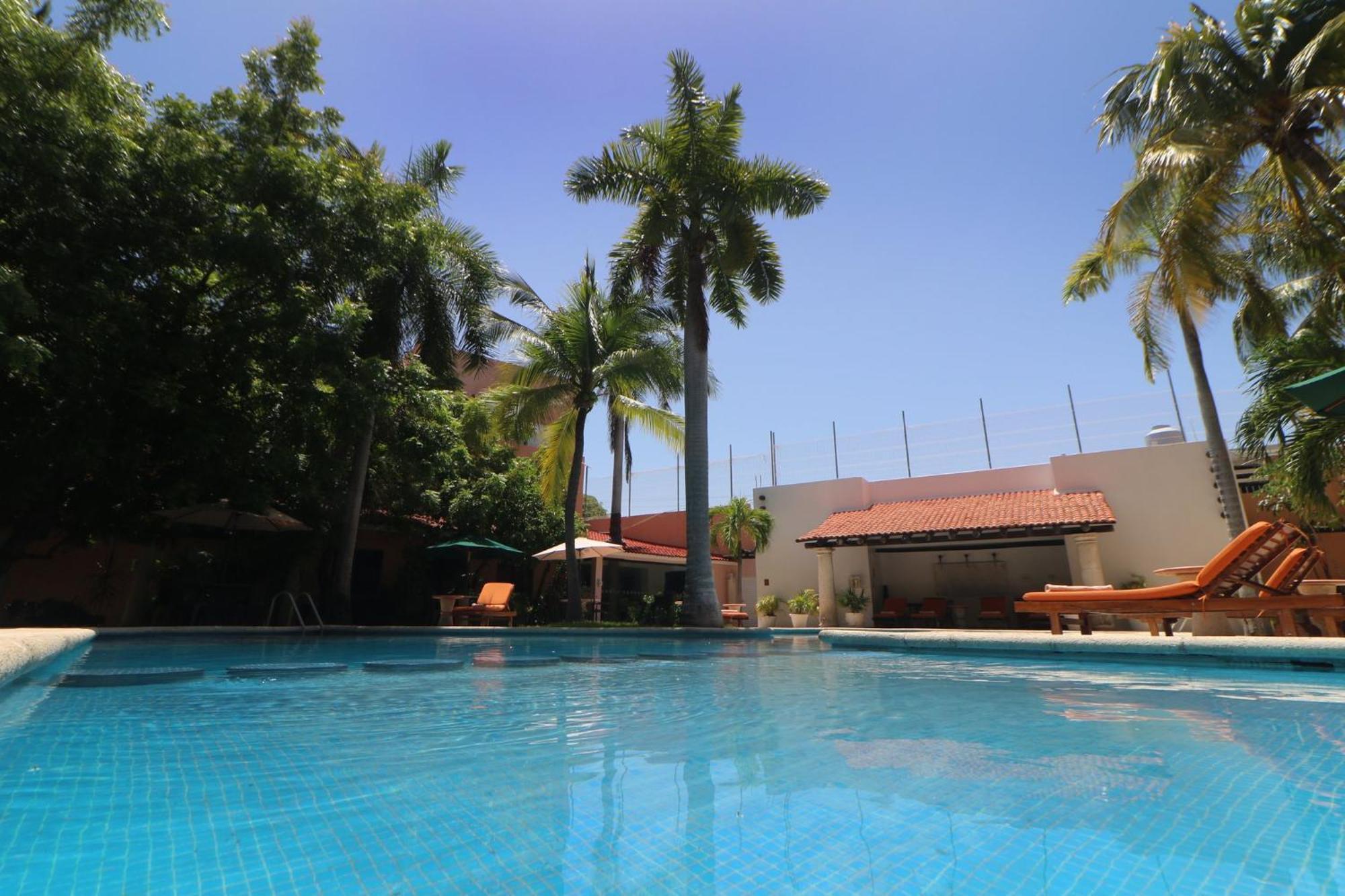 Holiday Inn Ciudad Del Carmen, An Ihg Hotel Exterior photo